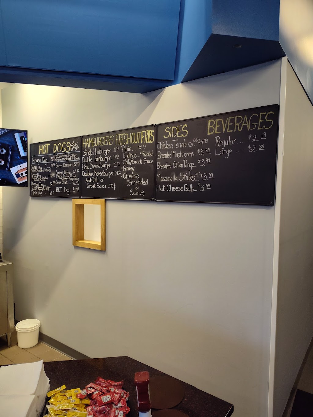 Coney Island of Erie | restaurant | 5001 Peach St, Erie, PA 16509, USA | 8148684364 OR +1 814-868-4364