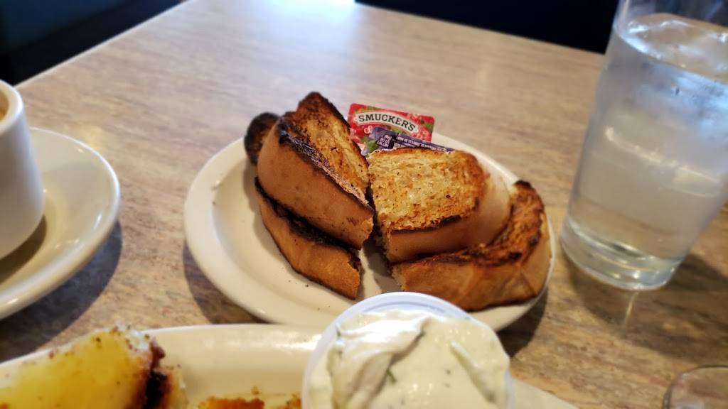 Kostas | restaurant | 1561 Hertel Ave, Buffalo, NY 14216, USA | 7168385225 OR +1 716-838-5225