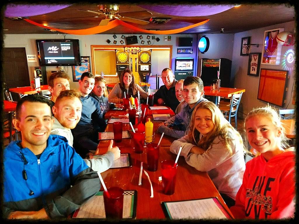 The O Kitchen & Tap | restaurant | 306 10th Ave, Orion, IL 61273, USA | 3095268888 OR +1 309-526-8888