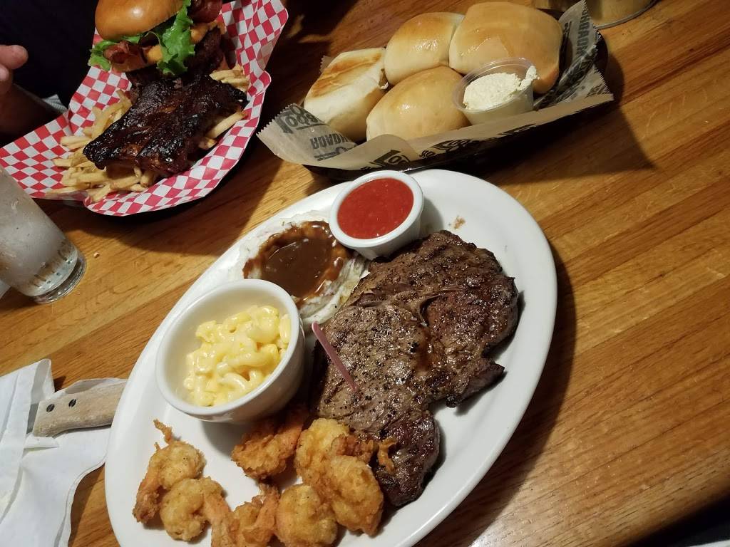Logans Roadhouse | restaurant | 13480 Baseline Ave, Fontana, CA 92336, USA | 9094632290 OR +1 909-463-2290