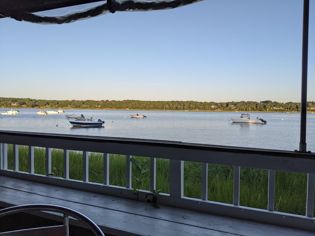 Orleans Waterfront Inn & Restaurant | restaurant | 3 Old County Rd, Orleans, MA 02653, USA | 5082552222 OR +1 508-255-2222