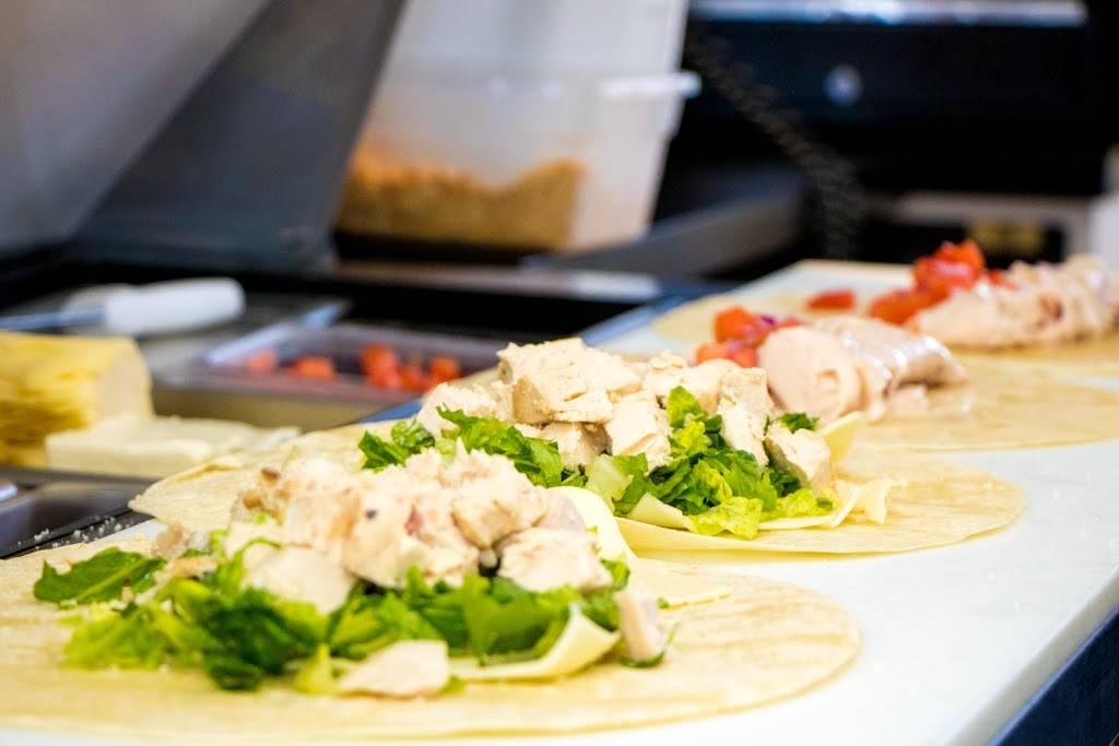 Flat Breads Cafe | restaurant | 11 Commonwealth Avenue, Chestnut Hill, MA 02467, USA | 6179648484 OR +1 617-964-8484