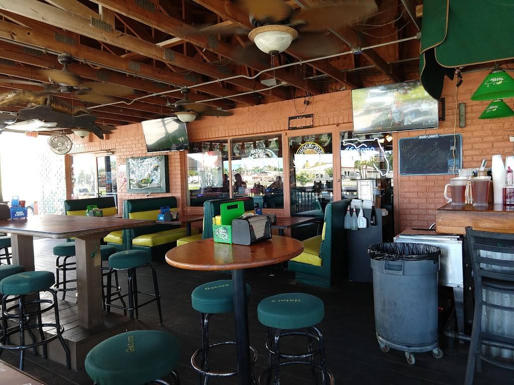 Gatorz Bar and Grill | restaurant | 3816 Tamiami Trail, Port Charlotte, FL 33952, USA | 9416255000 OR +1 941-625-5000