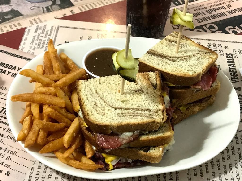 The Junction Family Restaurant | restaurant | 54 Proton St N, Dundalk, ON N0C 1B0, Canada | 5199233555 OR +1 519-923-3555