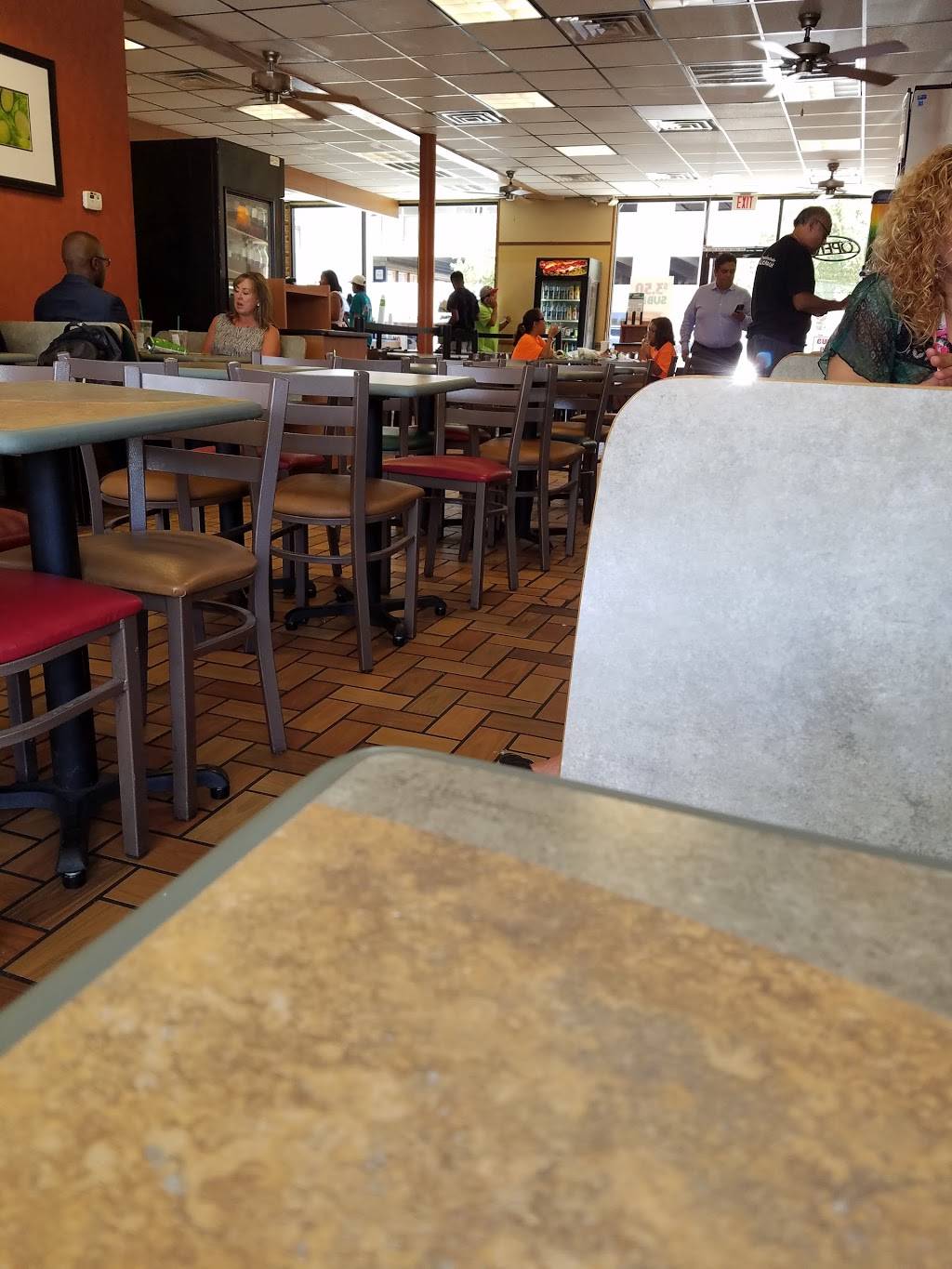 Subway | restaurant | 1621 N Main Ave Suite 1 Arcadia Main Shopping Ctr, San Antonio, TX 78212, USA | 2102277827 OR +1 210-227-7827