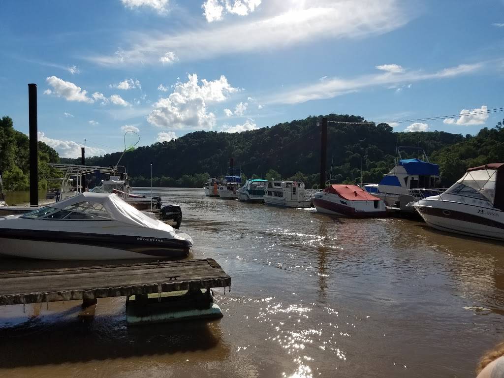 Carousel Marina | restaurant | 200 Carousel Dr, Bunola, PA 15020, USA | 4123844109 OR +1 412-384-4109