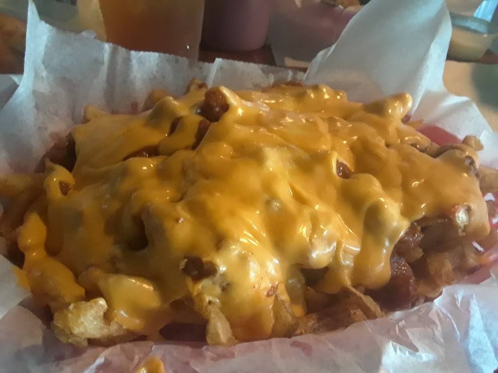 The Swamp Sports Bar & Grill | restaurant | 4191, 1563 W Palmetto St, Florence, SC 29501, USA | 8436769997 OR +1 843-676-9997