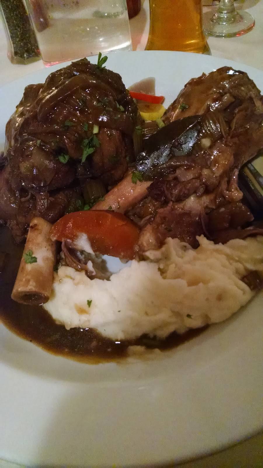 Villa Rose Restaurant & Lounge | night club | 1428 Center St, Ludlow, MA 01056, USA | 4135476667 OR +1 413-547-6667