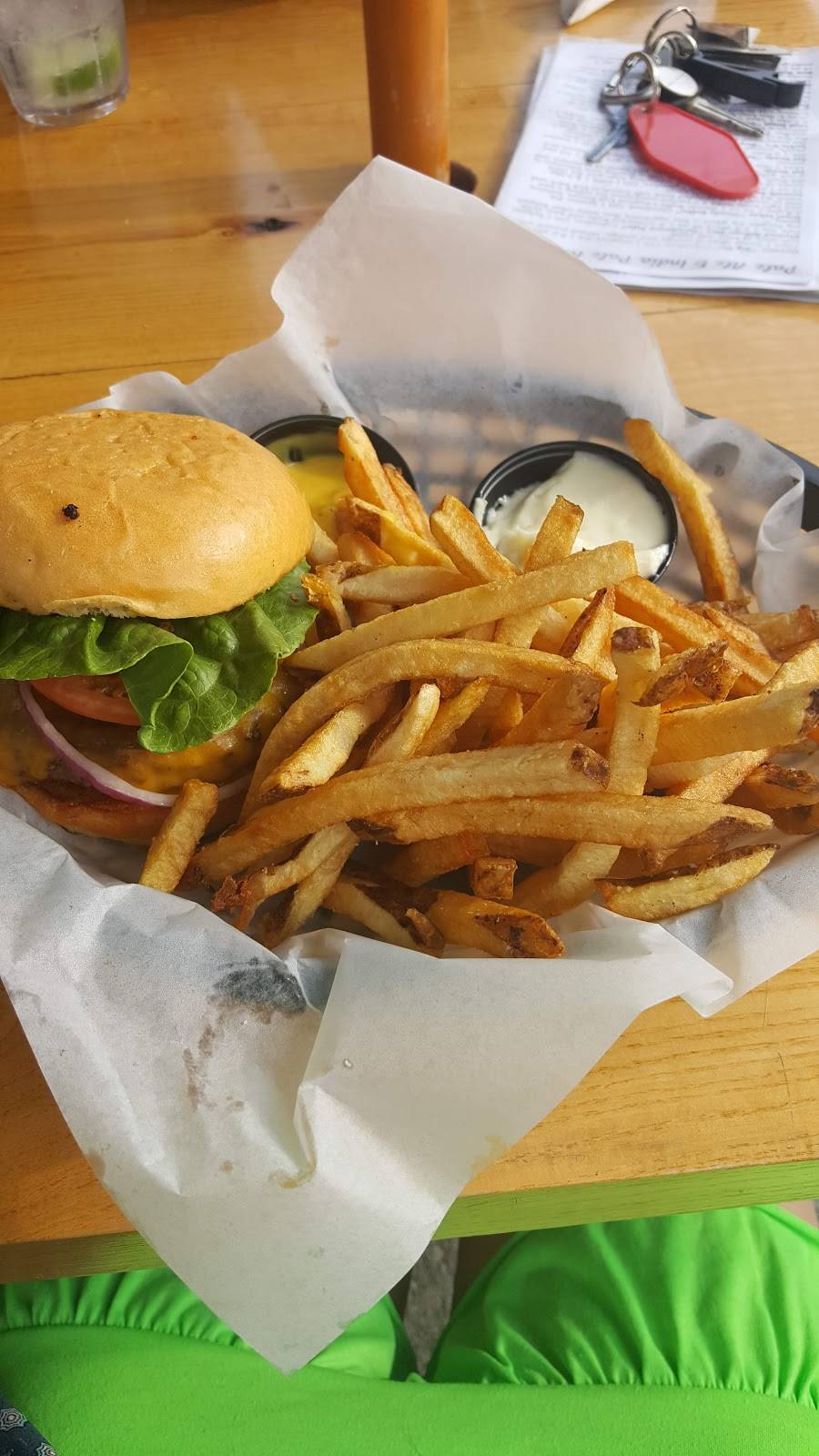 Fourth Street Bar & Grill | restaurant | 1810 N 4th St, Columbus, OH 43201, USA | 6142911420 OR +1 614-291-1420