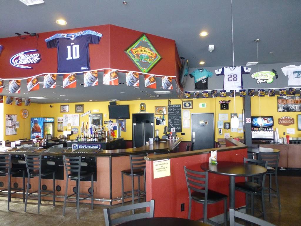 Village Grill | restaurant | 18705 Village Center Dr #201, Reno, NV 89508, USA | 7759729900 OR +1 775-972-9900