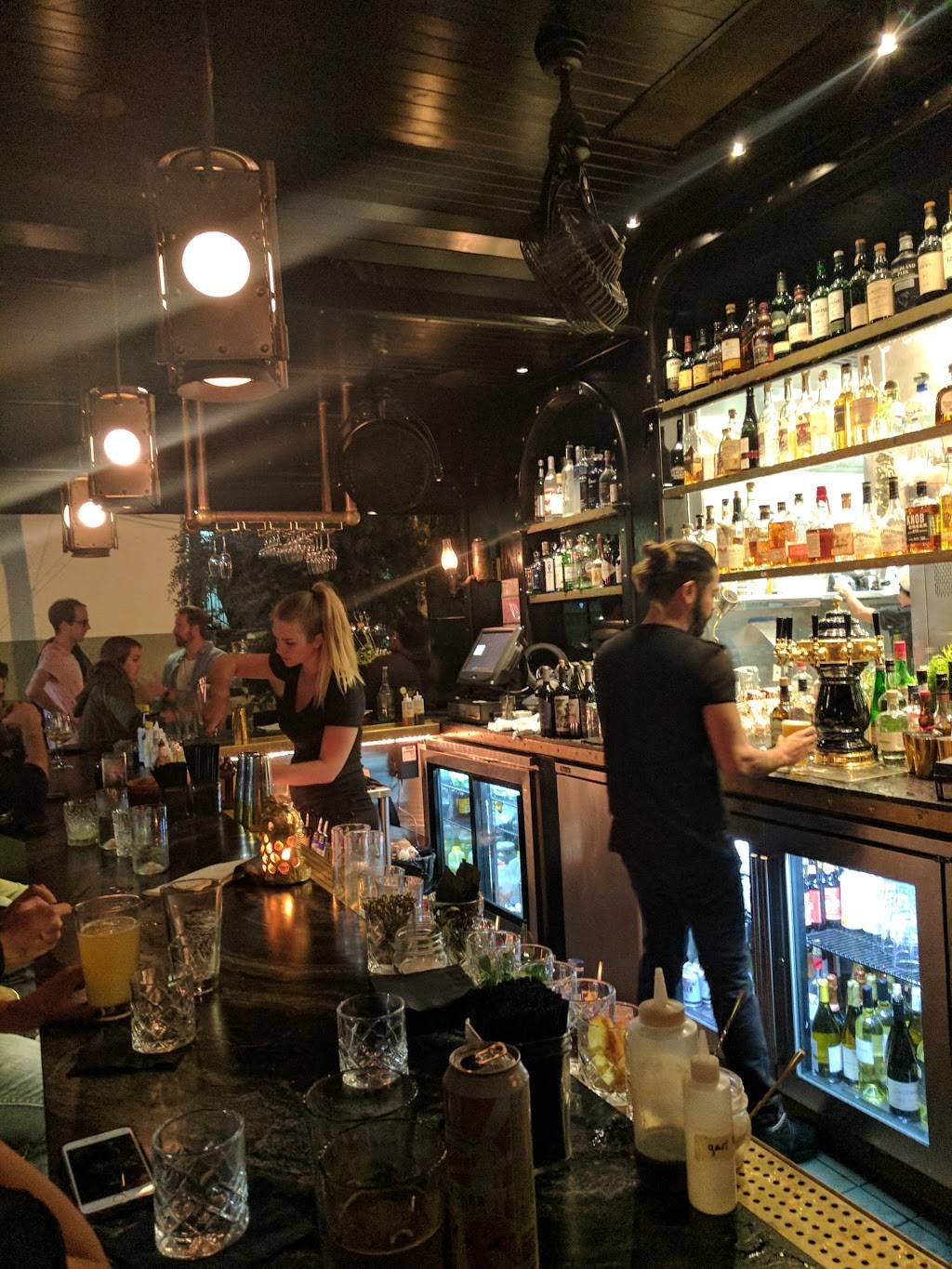 Electric Owl | restaurant | 1451 N Gardner St, West Hollywood, CA 90046, USA | 3235456565 OR +1 323-545-6565