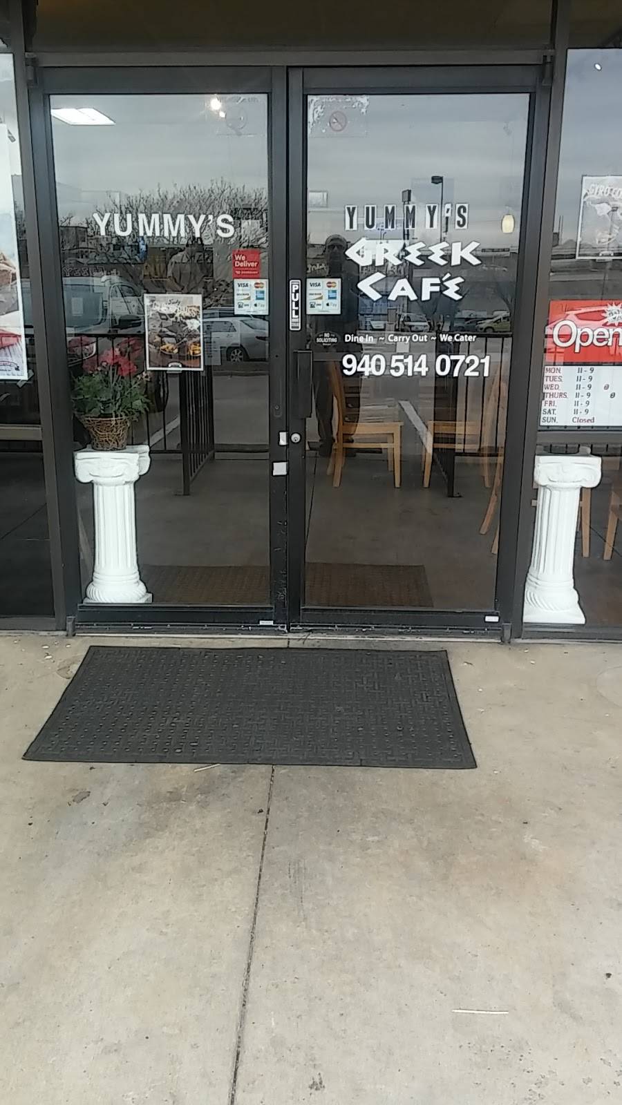 Yummys greek cafe | restaurant | 2430 S Interstate 35 #136, Denton, TX 76205, USA | 9405140721 OR +1 940-514-0721