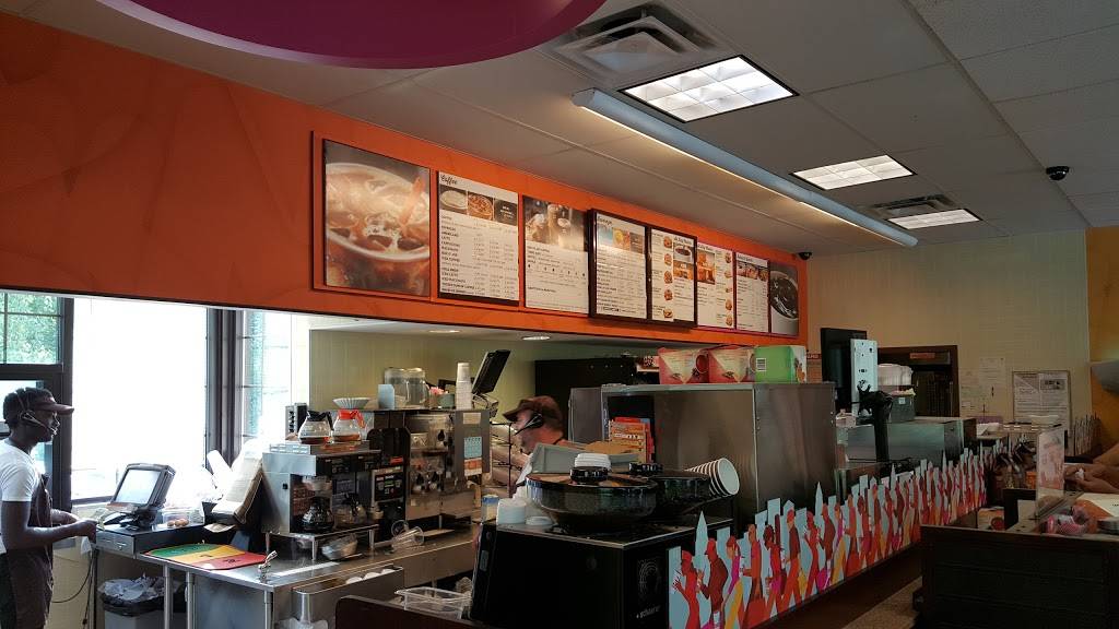 Dunkin | bakery | 539 NH-16 #302, Glen, NH 03838, USA | 6033749088 OR +1 603-374-9088