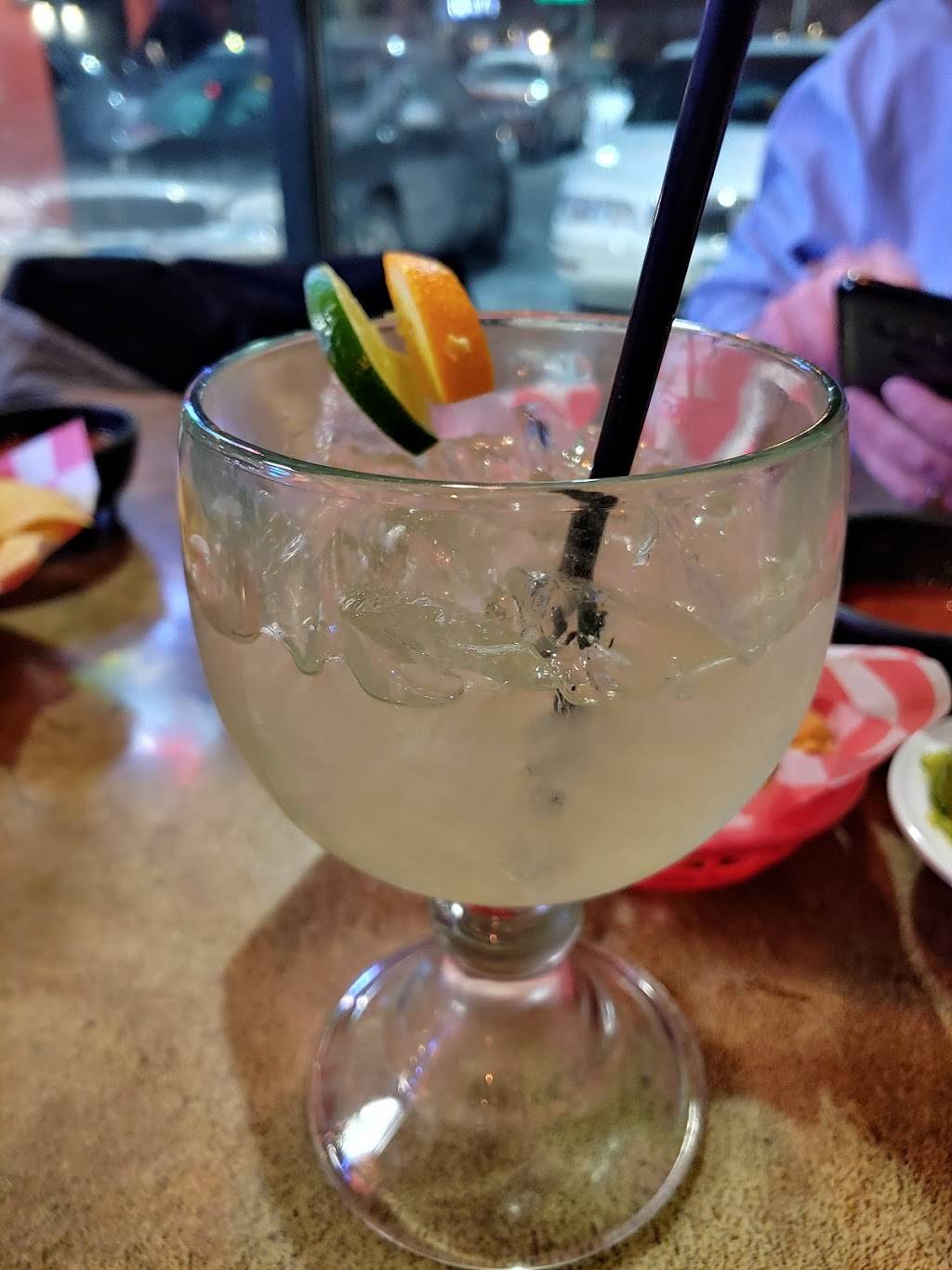 Mas Margaritas | restaurant | 588 Boyson Rd NE, Cedar Rapids, IA 52402, USA | 3198261800 OR +1 319-826-1800