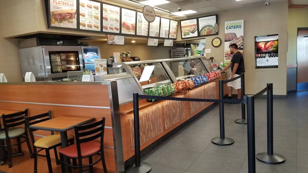Subway | restaurant | 609 N Milpas St, Santa Barbara, CA 93103, USA | 8059663001 OR +1 805-966-3001