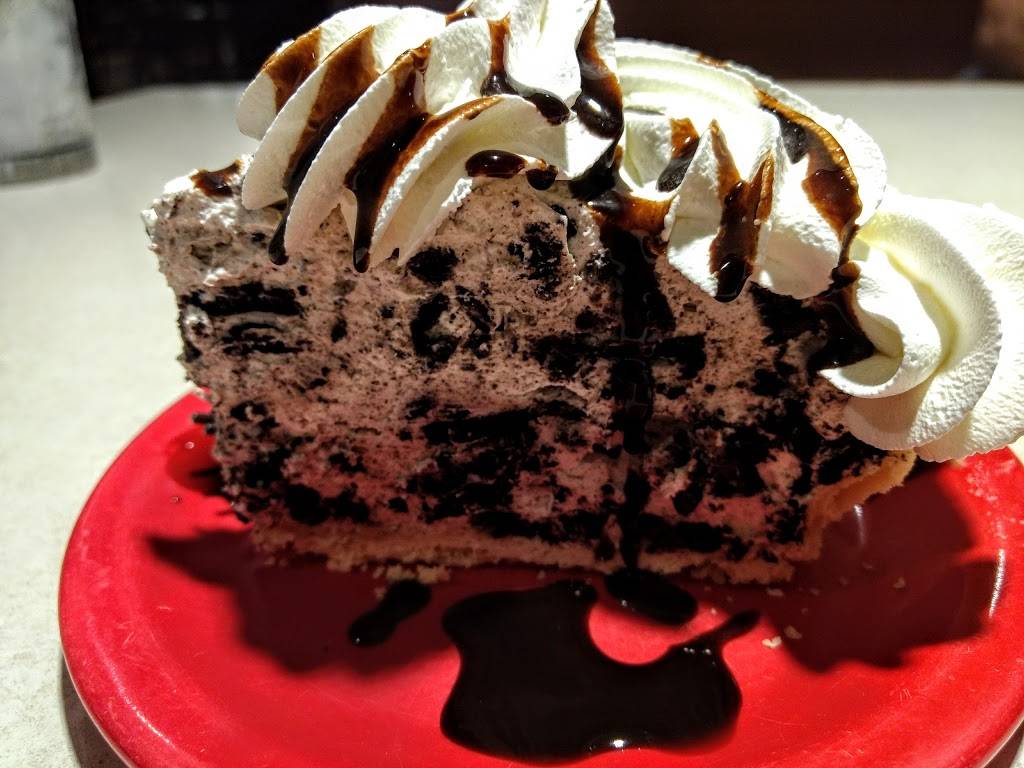 Thanos Family Restaurant | restaurant | 71 5th St SE, Barberton, OH 44203, USA | 3308611300 OR +1 330-861-1300