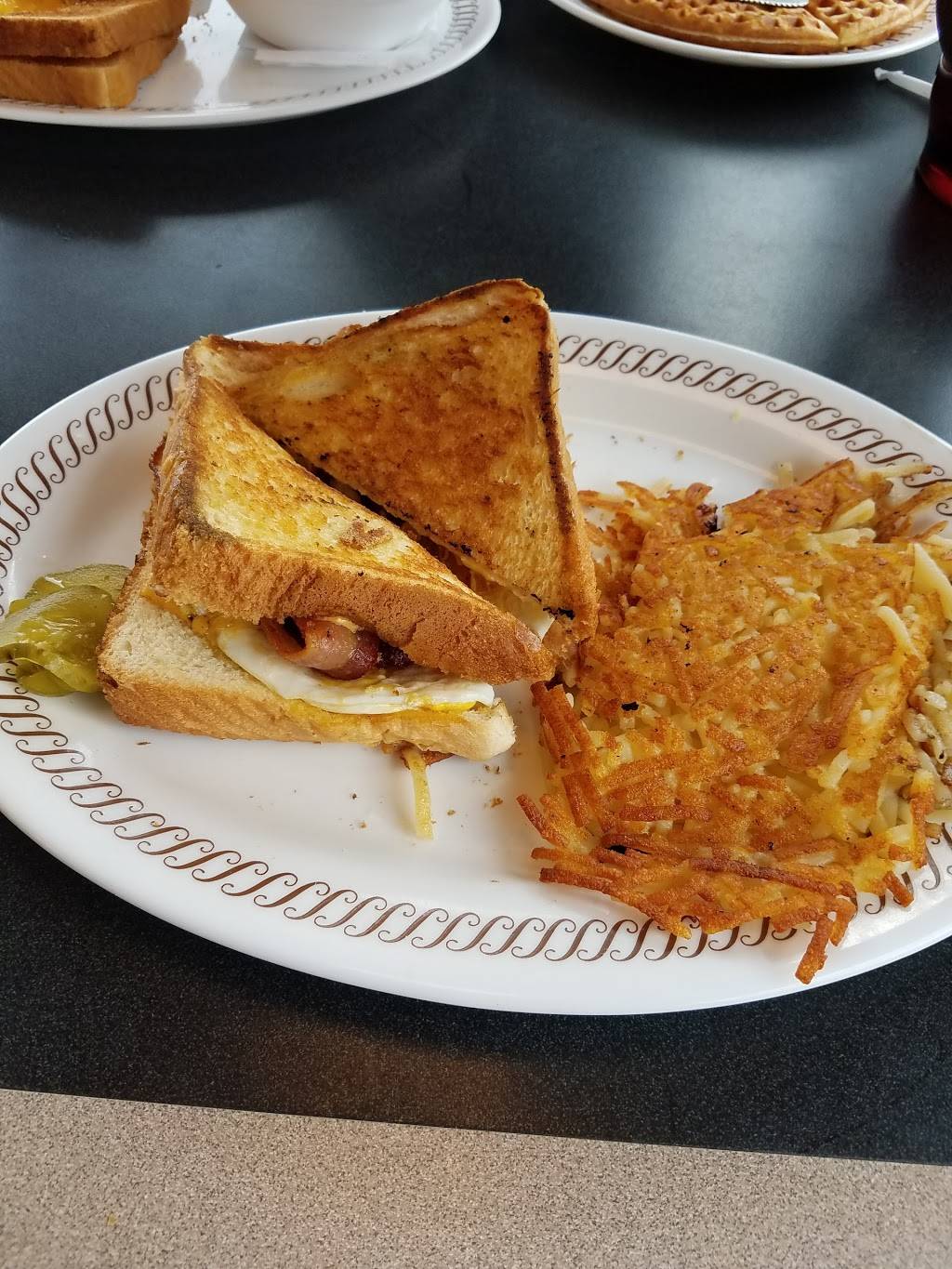 Waffle House | meal takeaway | 5111 Ross Ave, Dallas, TX 75206, USA | 2148242539 OR +1 214-824-2539
