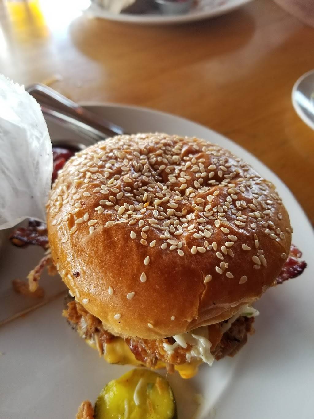 Burntwood Tavern Solon | restaurant | 33675 Solon Rd, Solon, OH 44139, USA | 4409140290 OR +1 440-914-0290