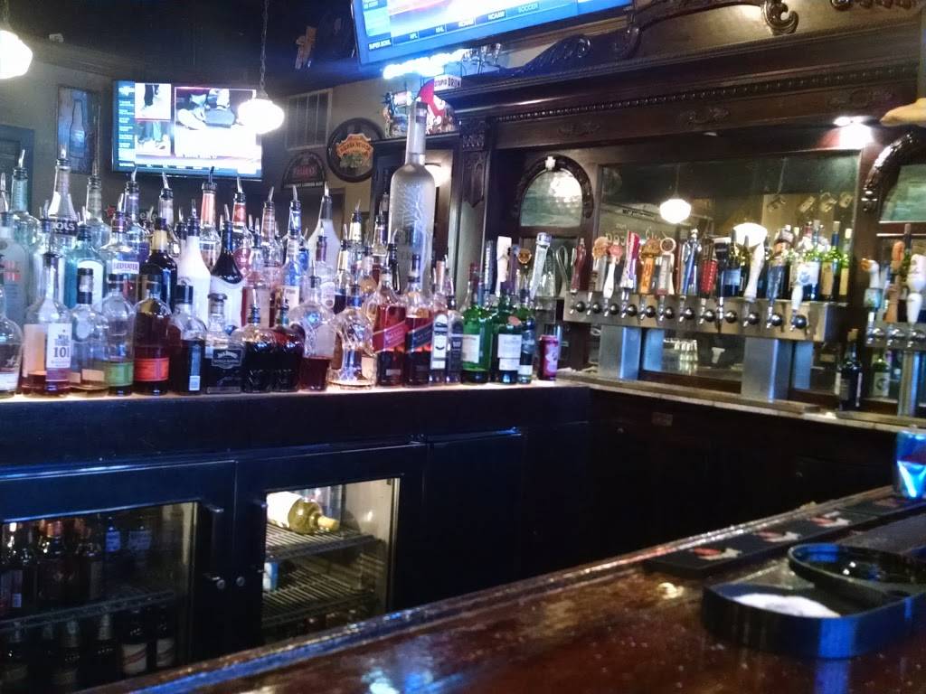 Crow Creek Tavern | restaurant | 3534 S Peoria Ave, Tulsa, OK 74105, USA | 9187499100 OR +1 918-749-9100