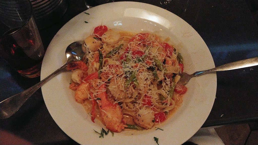 Beneventos | restaurant | 111 Salem St, Boston, MA 02113, USA | 6175234111 OR +1 617-523-4111