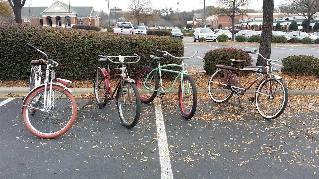 Dunkin | cafe | 8509 University City Blvd, Charlotte, NC 28213, USA | 7047177399 OR +1 704-717-7399