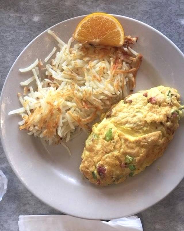 Maxfields Pancake House | restaurant | 700 Schaumburg Rd, Schaumburg, IL 60194, USA | 8477810300 OR +1 847-781-0300