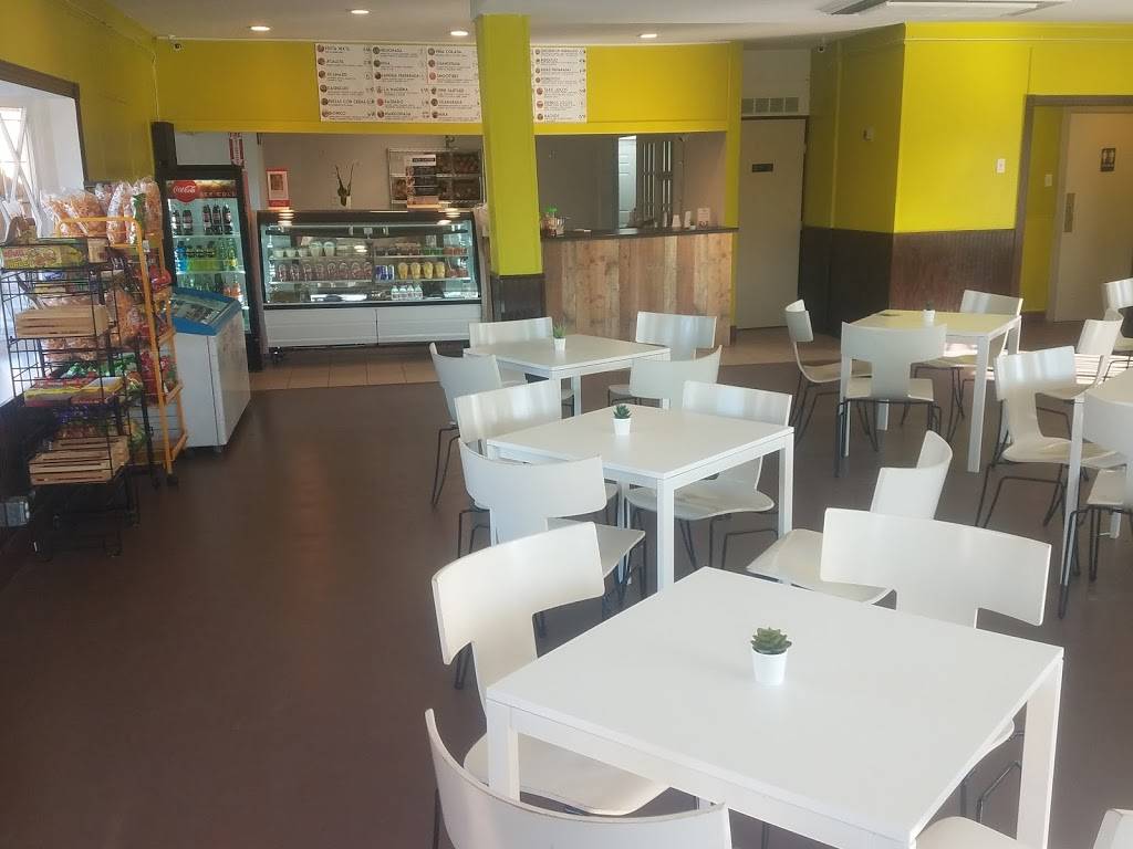 Frutería Tropical Garland | restaurant | 1316 Main St, Garland, TX 75040, USA | 4697820550 OR +1 469-782-0550