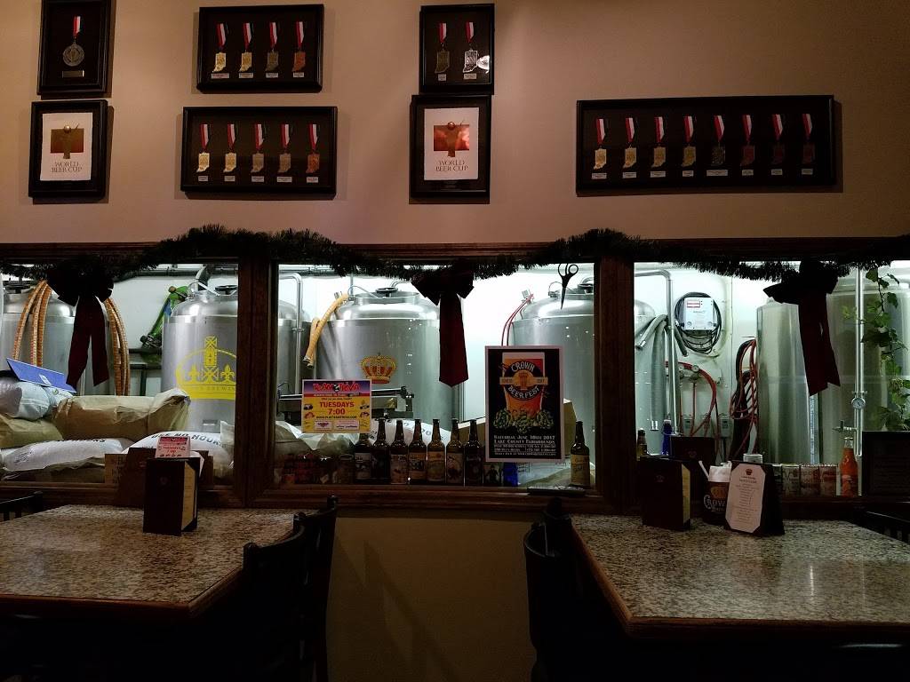 Crown Brewing | restaurant | 211 S East St #4058, Crown Point, IN 46307, USA | 2196634545 OR +1 219-663-4545