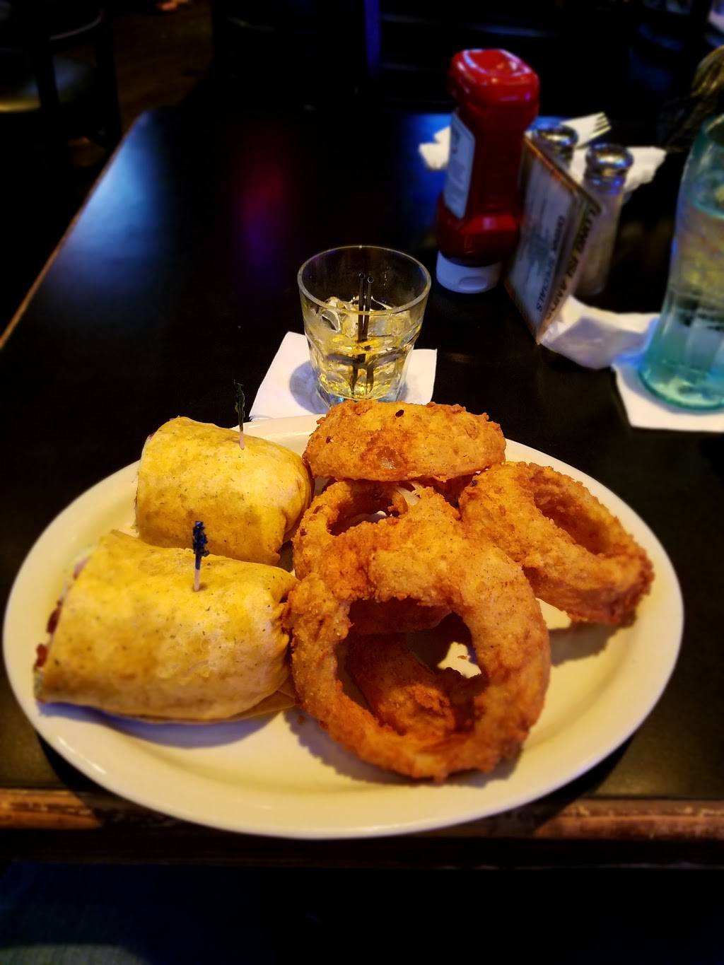 Kilroys | restaurant | 201 S Meridian St, Indianapolis, IN 46225, USA | 3176389464 OR +1 317-638-9464