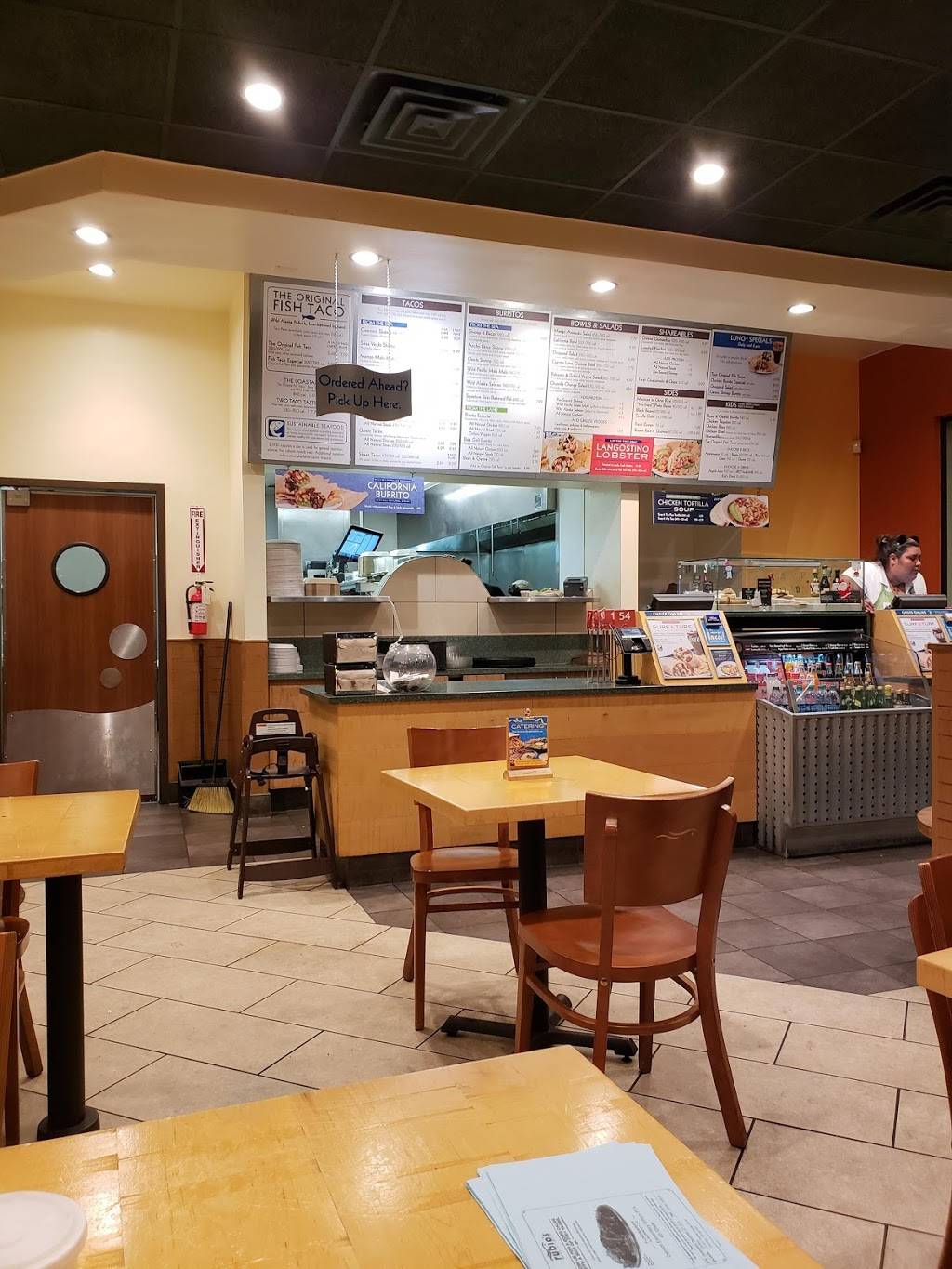 Rubios Coastal Grill | restaurant | 12751 Towne Center Dr suite n-1, Cerritos, CA 90703, USA | 5629240334 OR +1 562-924-0334