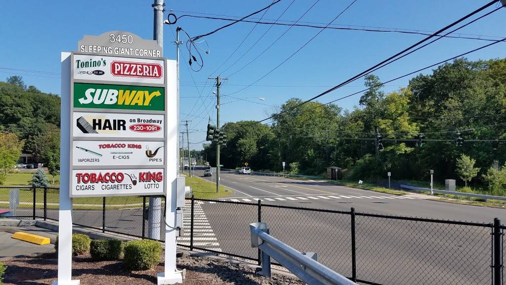 Toninos Pizzeria & Ristorante | restaurant | 3480 Whitney Ave, Hamden, CT 06518, USA | 2032488846 OR +1 203-248-8846