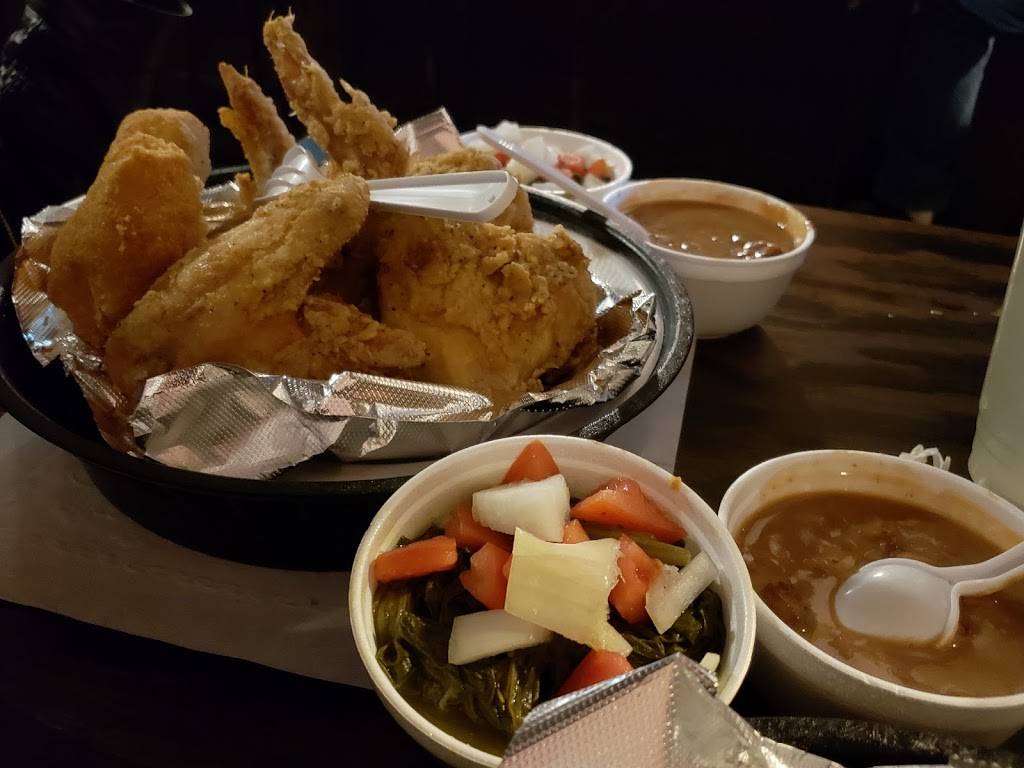 Shirley Maes Cafe | restaurant | 802 S Clay St, Louisville, KY 40203, USA | 5025895295 OR +1 502-589-5295