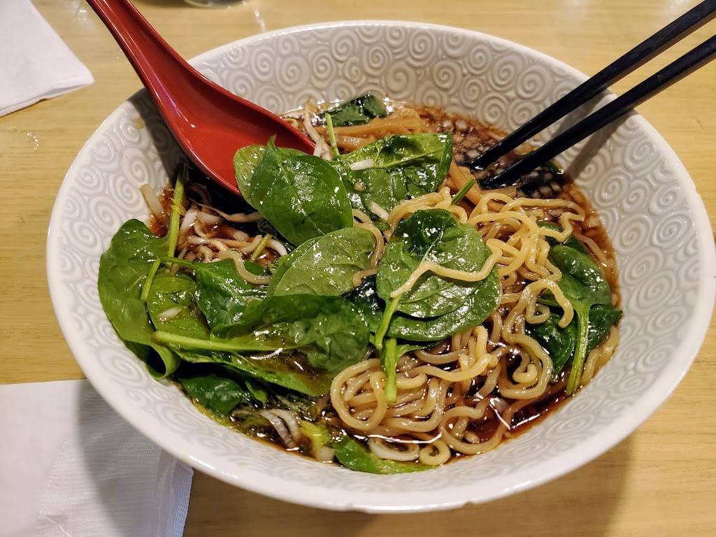 Tanoshii Ramen + Bar | restaurant | 2724 Commerce St, Dallas, TX 75226, USA | 2146516800 OR +1 214-651-6800