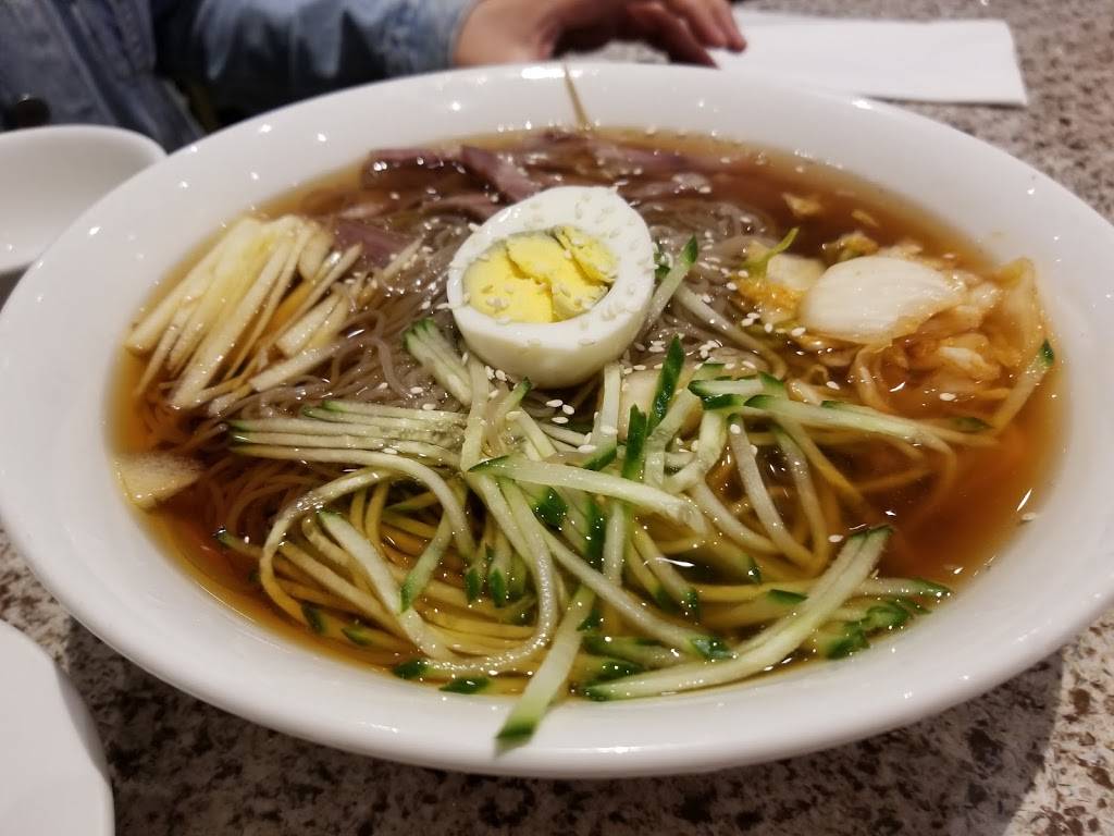 Chinese Dumpling House | restaurant | 3636 Steeles Ave E, Markham, ON L3R 1K9, Canada | 9059479880 OR +1 905-947-9880