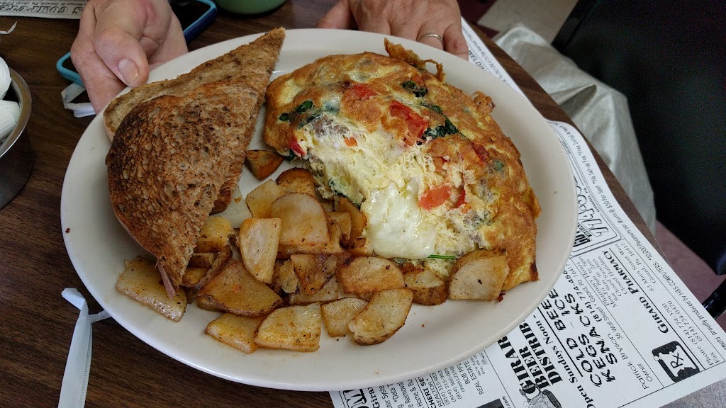 Yellow Jacket Cafe | restaurant | 2170 Rice Ave, Lake City, PA 16423, USA | 8146220006 OR +1 814-622-0006