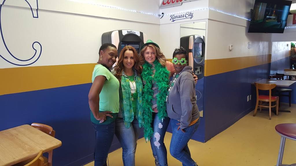 Lutfis Fried Fish | restaurant | 9120 E State Rte 350, Raytown, MO 64133, USA | 8167379599 OR +1 816-737-9599