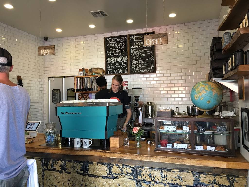 Menottis Coffee Stop | cafe | 56 Windward Ave, Venice, CA 90291, USA | 4242057014 OR +1 424-205-7014