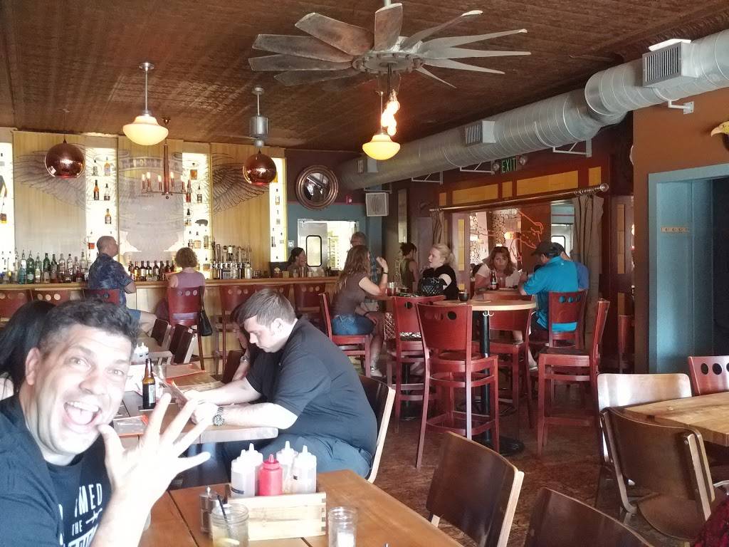 Union Woodshop | restaurant | 18 S Main St, Village of Clarkston, MI 48346, USA | 2486255660 OR +1 248-625-5660