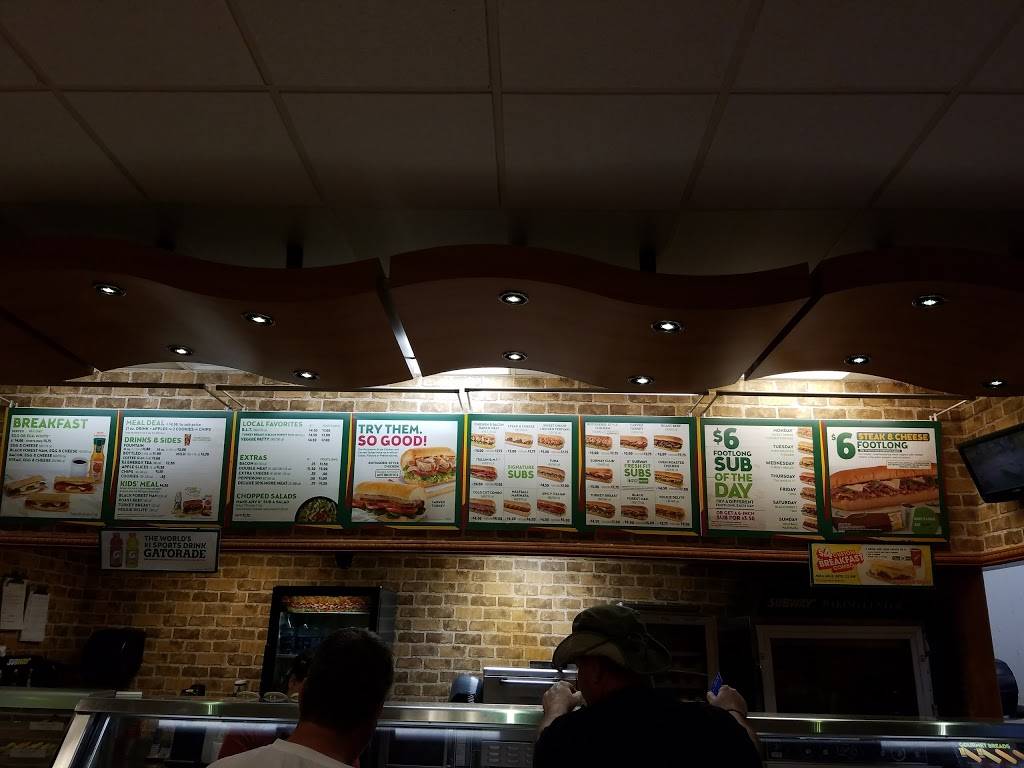Subway | restaurant | 2927 Vineland Rd, Kissimmee, FL 34746, USA | 4073960062 OR +1 407-396-0062