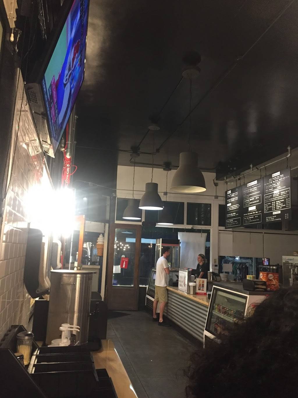 Pizza Petes | restaurant | 701 Edgewater Pl, Newport Beach, CA 92661, USA | 9496620021 OR +1 949-662-0021