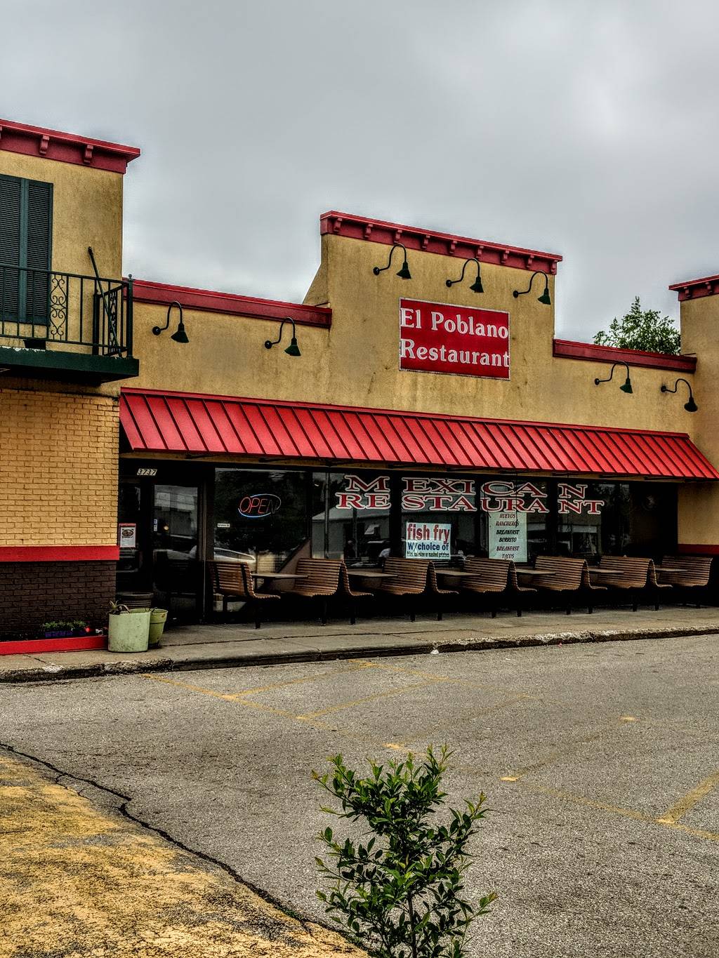 El Poblano | restaurant | 3737 Milwaukee St, Madison, WI 53714, USA | 6082042642 OR +1 608-204-2642