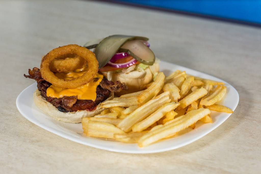 Stooleys Bar & Grill | restaurant | 118 Division St, Kingston, ON K7L 1Y8, Canada | 6135474044 OR +1 613-547-4044