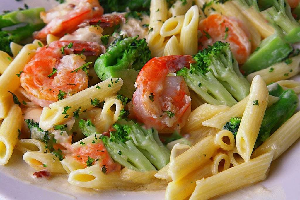 Buca di Beppo Italian Restaurant | restaurant | 714 Grape St, Whitehall, PA 18052, USA | 6102643389 OR +1 610-264-3389