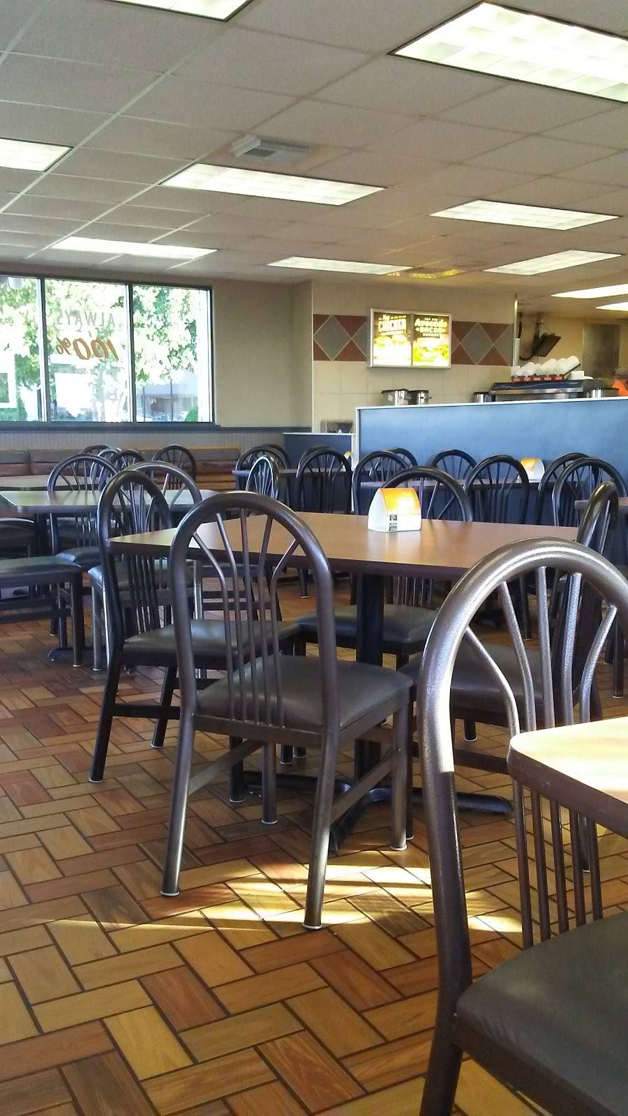 Whataburger | restaurant | 1228 TX-16 S, Graham, TX 76450, USA | 9405493420 OR +1 940-549-3420