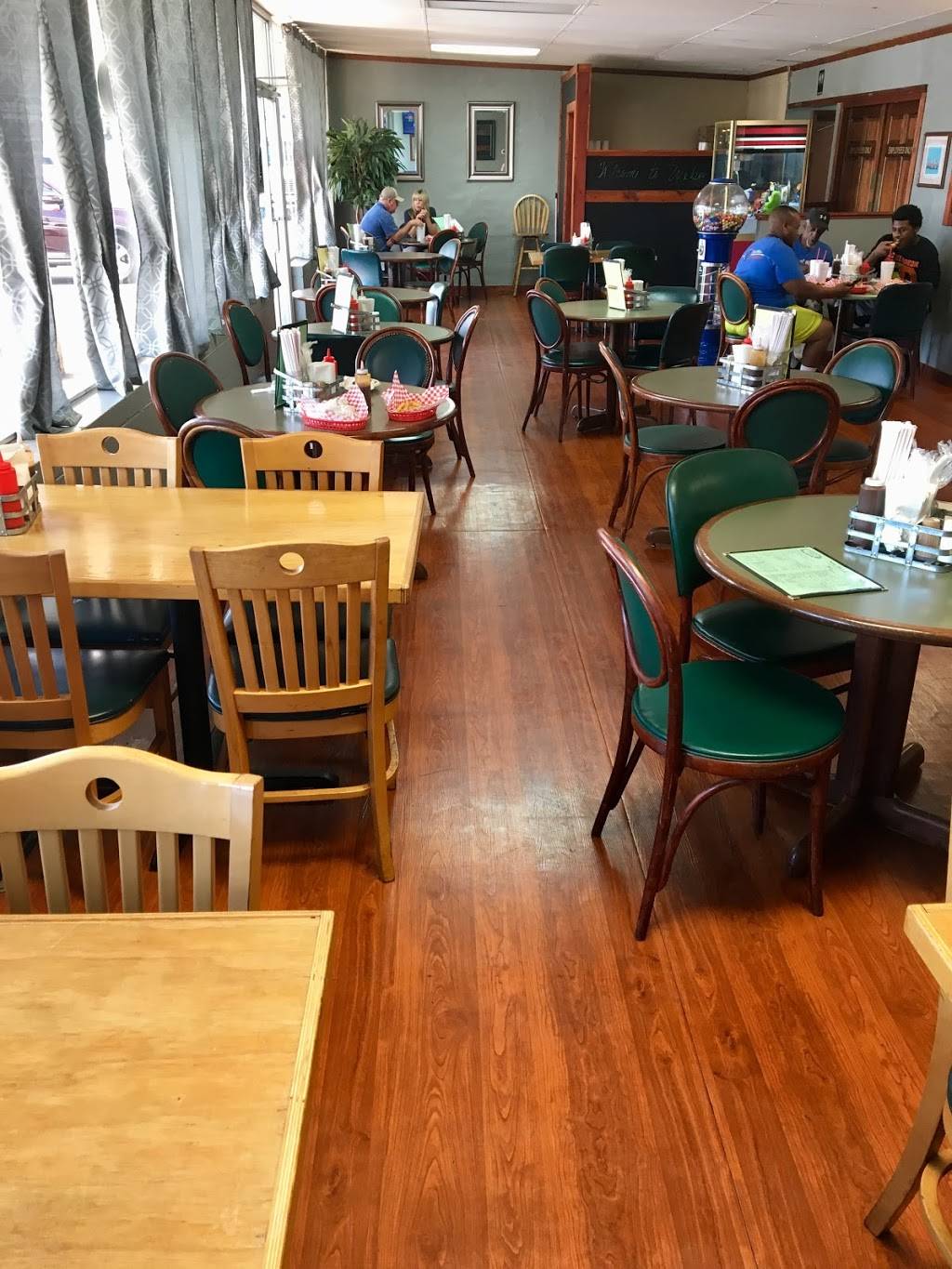 Weber Bar-B-Q | restaurant | 5960 W Andrew Johnson Hwy, Morristown, TN 37814, USA | 4233531323 OR +1 423-353-1323