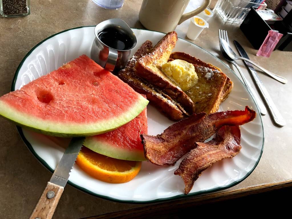 Grandmas Corner Restaurant | restaurant | 4030 US-101, Gearhart, OR 97138, USA | 5037397499 OR +1 503-739-7499