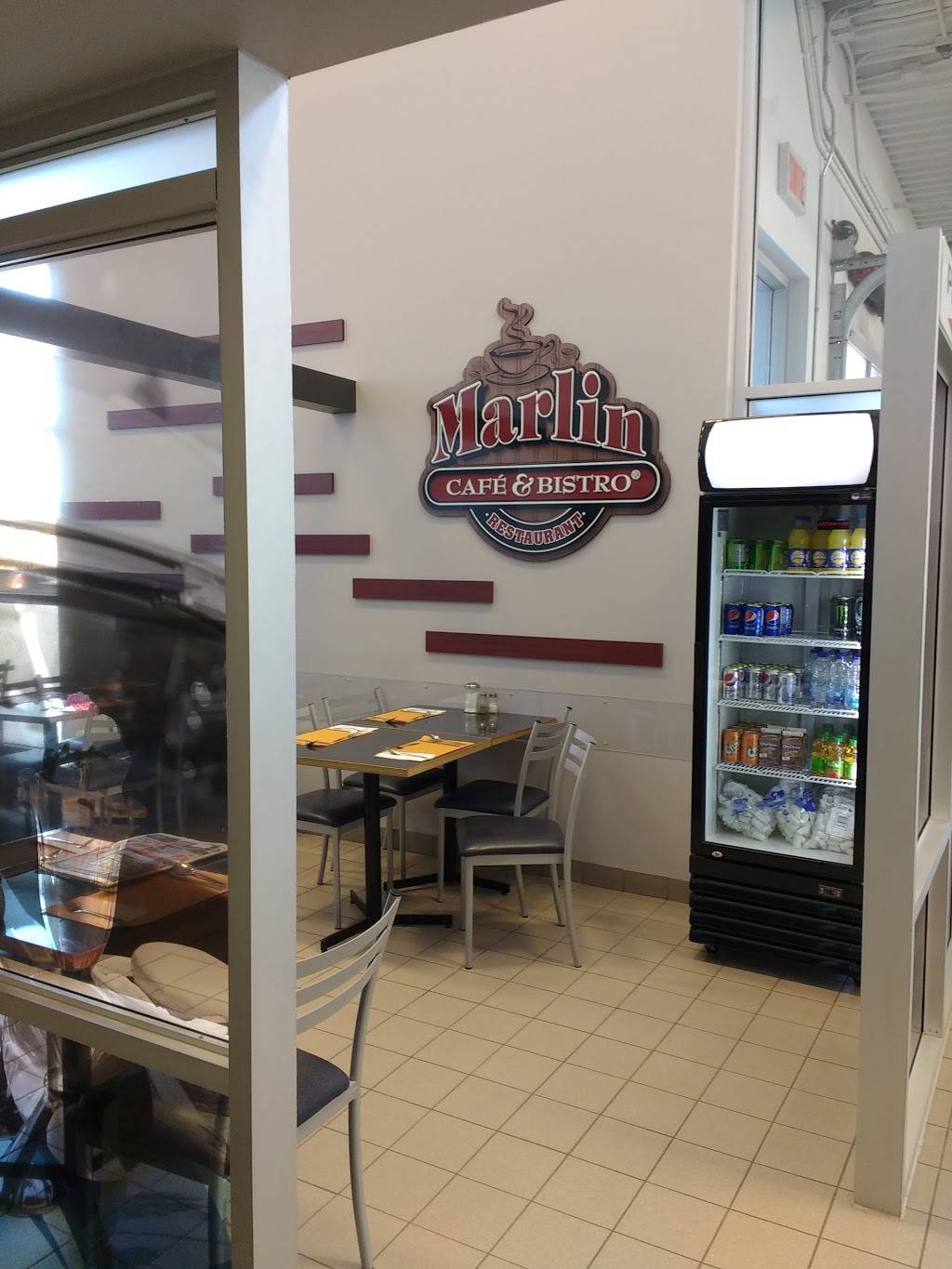 Restaurant Café & Bistro Marlin | restaurant | 2145 Rue Frank-Carrel, Québec, QC G1N 2G2, Canada | 4186881212 OR +1 418-688-1212