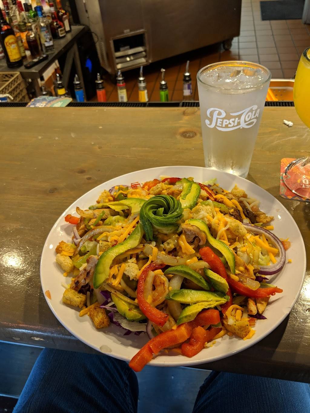 La Catrina | restaurant | 72 Main St, Newmarket, NH 03857, USA | 6032000278 OR +1 603-200-0278