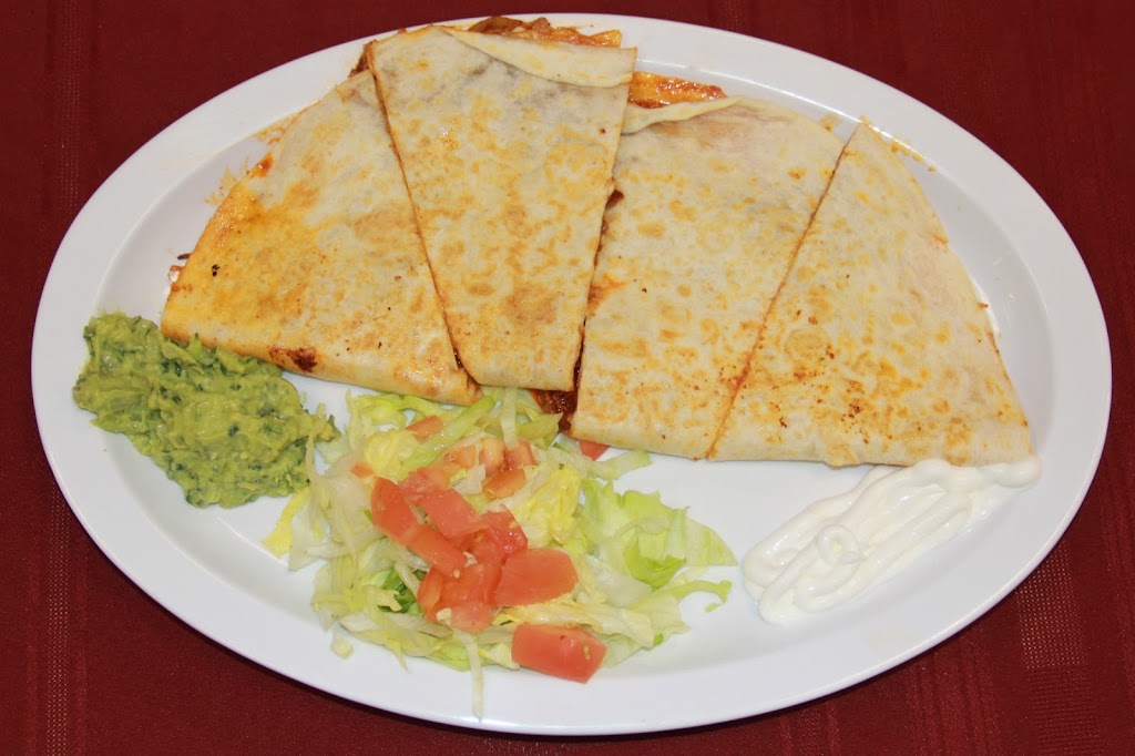 Clark El Ranchito | restaurant | 4651 N Clark St, Chicago, IL 60640, USA | 7733346441 OR +1 773-334-6441