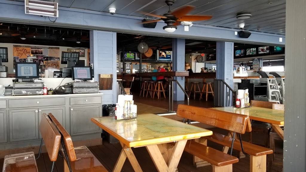 Harpoon Harrys | restaurant | 1200 W Retta Esplanade, Punta Gorda, FL 33950, USA | 9416371177 OR +1 941-637-1177